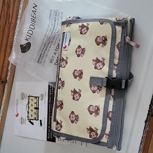 KIDDIBEAN DIAPER CHANGING PAD NEW YELLOW MONKEY BABY